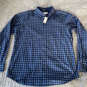 GAP button up shirt NWT